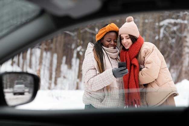 Jak zadbać o bezpieczeństwo dróg zimą?